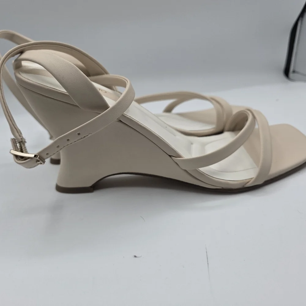 Franco Sarto Women's Franca Wedge Heels Nude Tan Size 10 Strappy Feminine Preppy